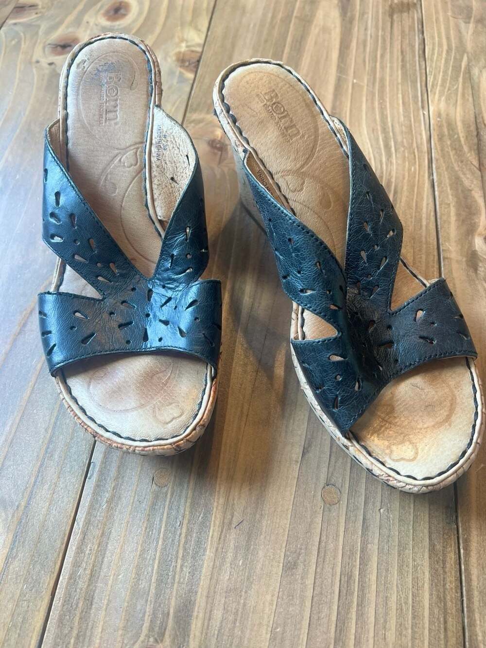 Born Women's Black Leather Perforated Cork Wedge Slide Sandals 8